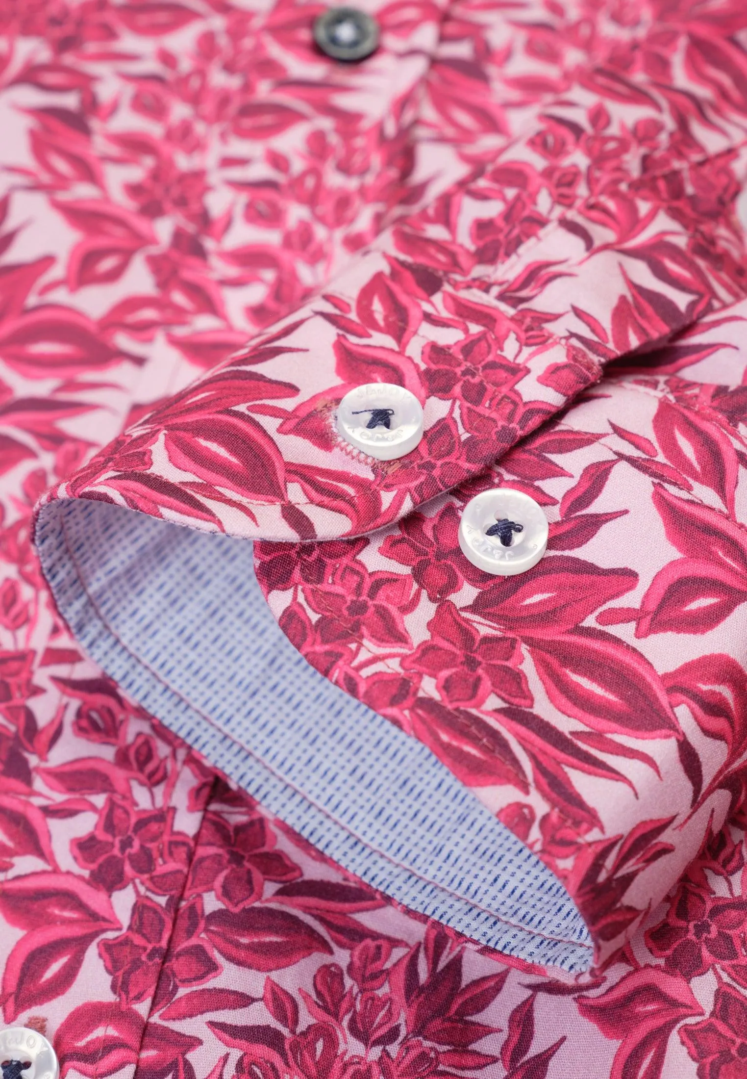 Chemise homme rose fleurie