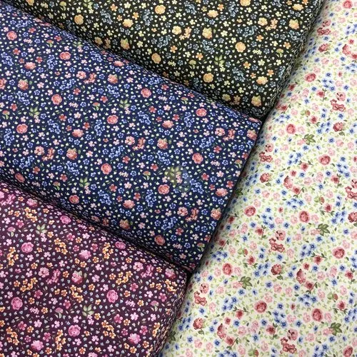 Coupon tissu 100% coton popeline déco motifs mini fleurs roses violet mauve bleu jaune vert 1m x 1,80m pour 45 masques de protec